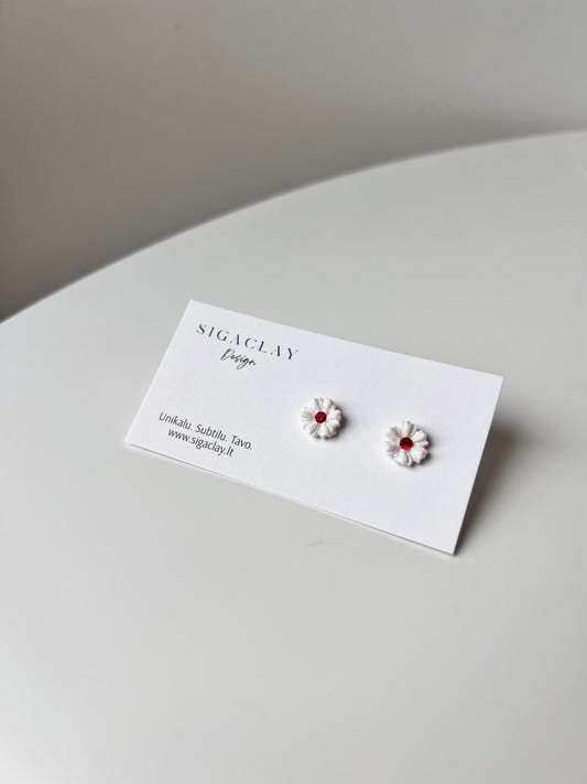 Ramunėlės su raudona akute